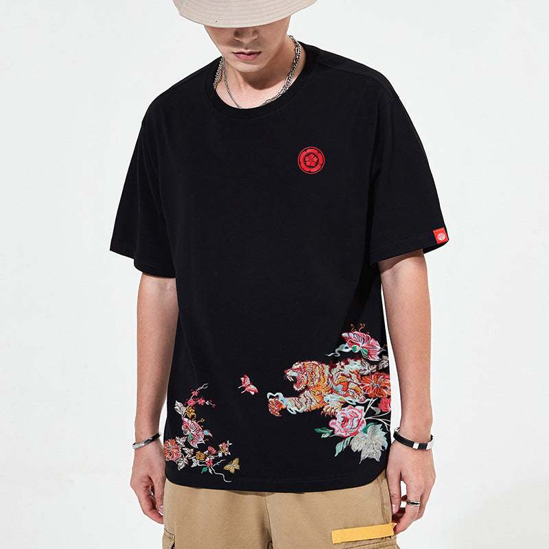 The Big Cat Embroidery T-shirt